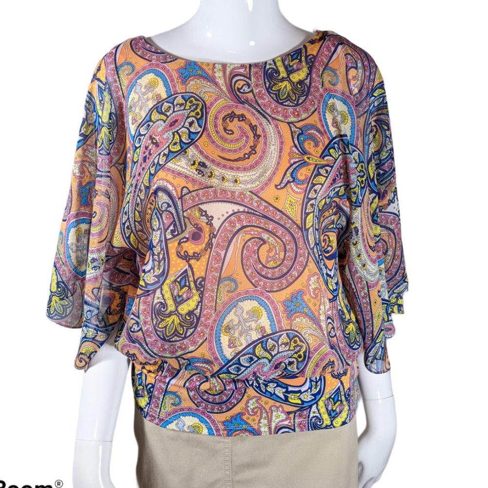 NWT Coco Bianco Sm Colorful, Festive, Paisley Top